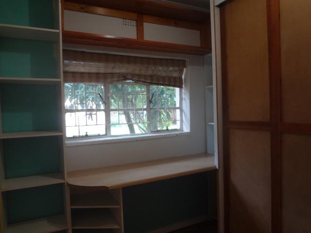 To Let 3 Bedroom Property for Rent in Lakeside Gauteng