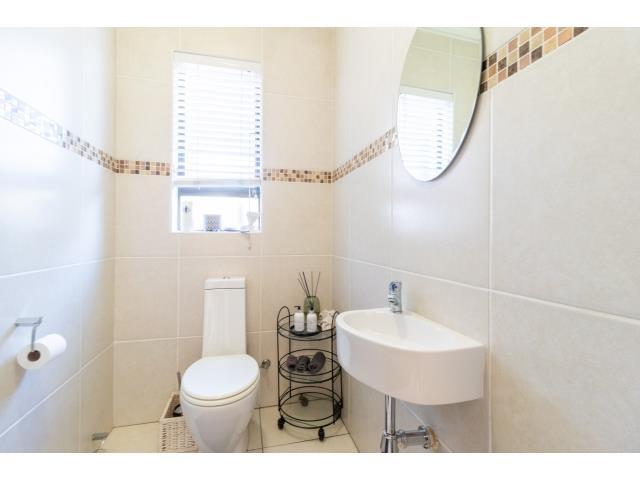 4 Bedroom Property for Sale in Bushwillow Park Estate Gauteng