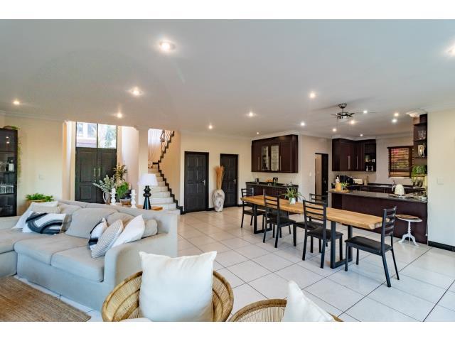 4 Bedroom Property for Sale in Bushwillow Park Estate Gauteng