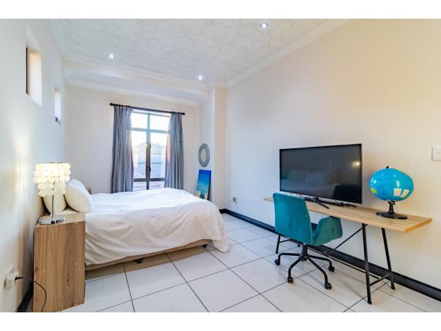 4 Bedroom Property for Sale in Bushwillow Park Estate Gauteng