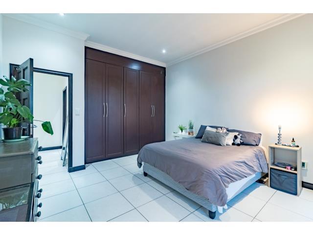 4 Bedroom Property for Sale in Bushwillow Park Estate Gauteng