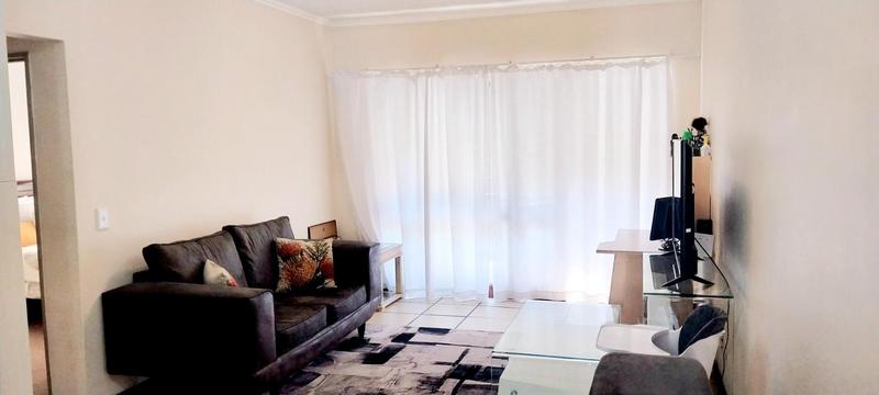To Let 1 Bedroom Property for Rent in Lonehill Gauteng