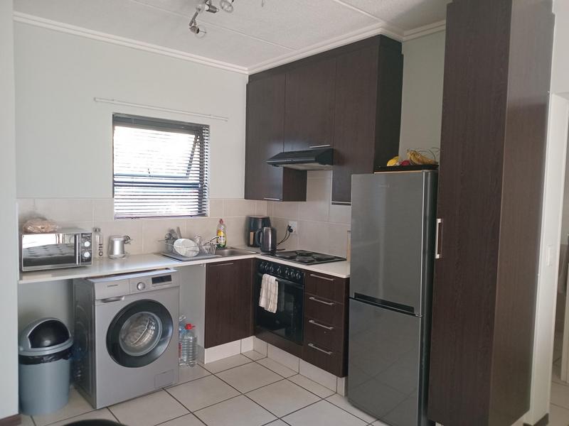 1 Bedroom Property for Sale in Paulshof Gauteng