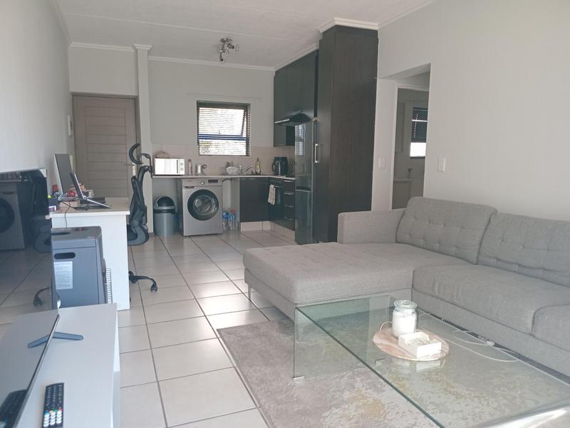 1 Bedroom Property for Sale in Paulshof Gauteng