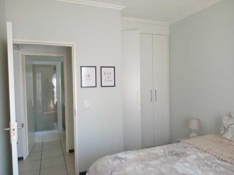1 Bedroom Property for Sale in Paulshof Gauteng