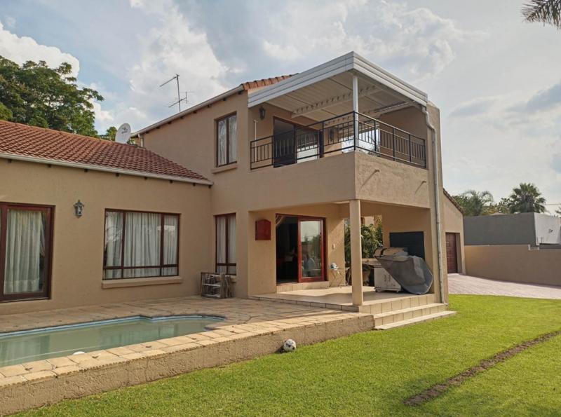 3 Bedroom Property for Sale in Bryanston Gauteng
