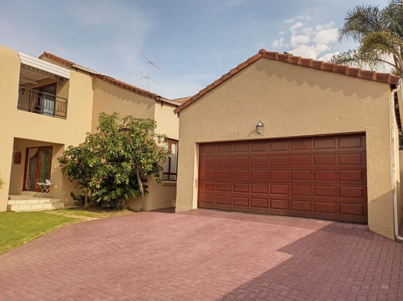 3 Bedroom Property for Sale in Bryanston Gauteng