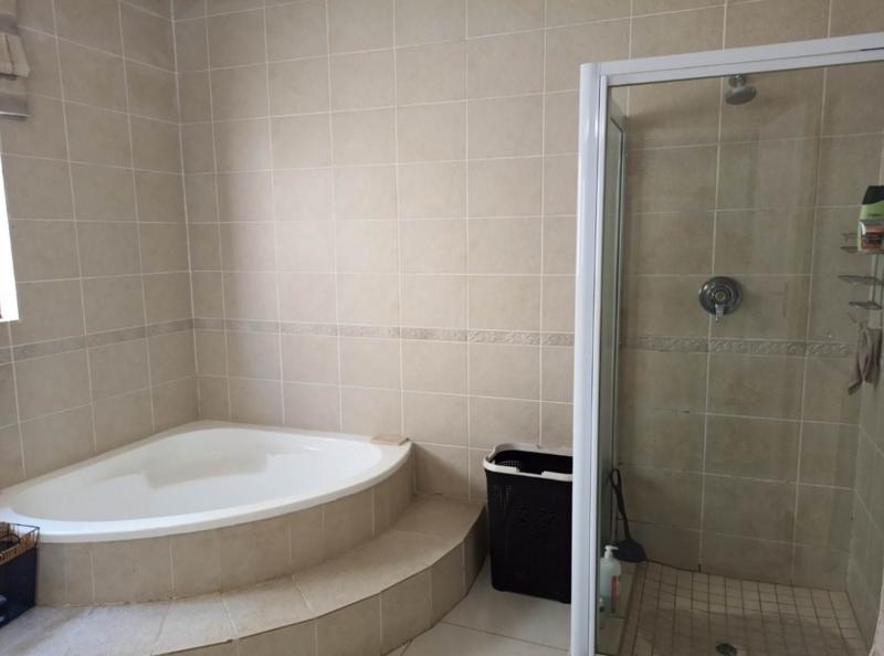 3 Bedroom Property for Sale in Bryanston Gauteng