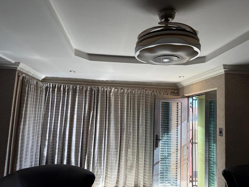 3 Bedroom Property for Sale in Protea Glen Gauteng