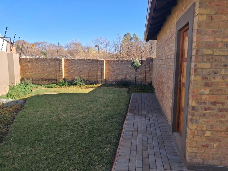 To Let 3 Bedroom Property for Rent in Willow Park Manor Gauteng