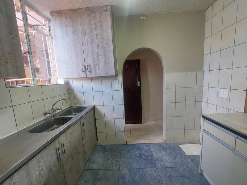 To Let 2 Bedroom Property for Rent in Erasmia Gauteng