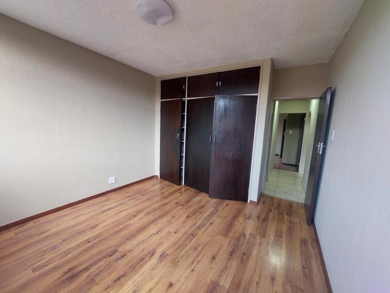 To Let 2 Bedroom Property for Rent in Erasmia Gauteng