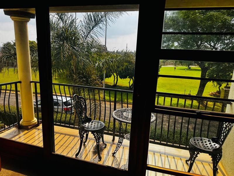 To Let 4 Bedroom Property for Rent in Dalpark Gauteng
