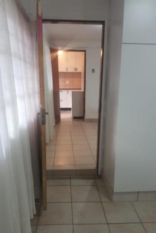 To Let 1 Bedroom Property for Rent in Germiston Central Gauteng