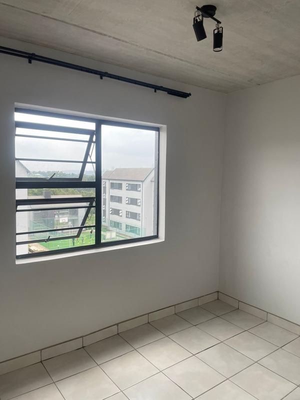 To Let 2 Bedroom Property for Rent in South Hills Gauteng