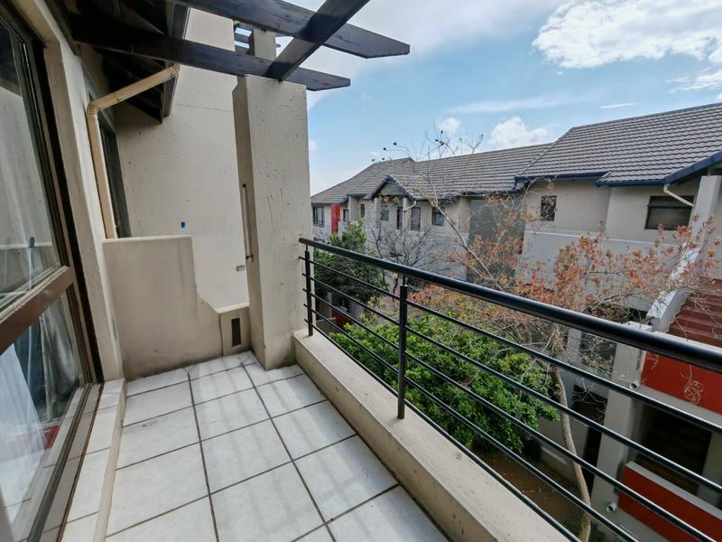 To Let 1 Bedroom Property for Rent in Beverley Gauteng