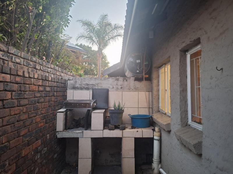 1 Bedroom Property for Sale in Edelweiss Gauteng