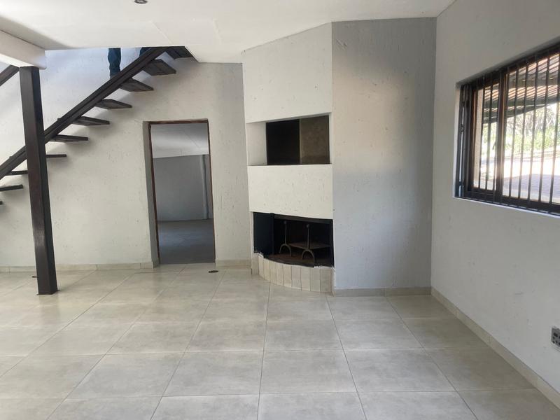 To Let 2 Bedroom Property for Rent in Honeydew Gauteng