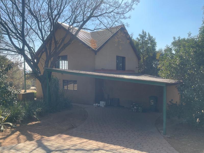 To Let 2 Bedroom Property for Rent in Honeydew Gauteng