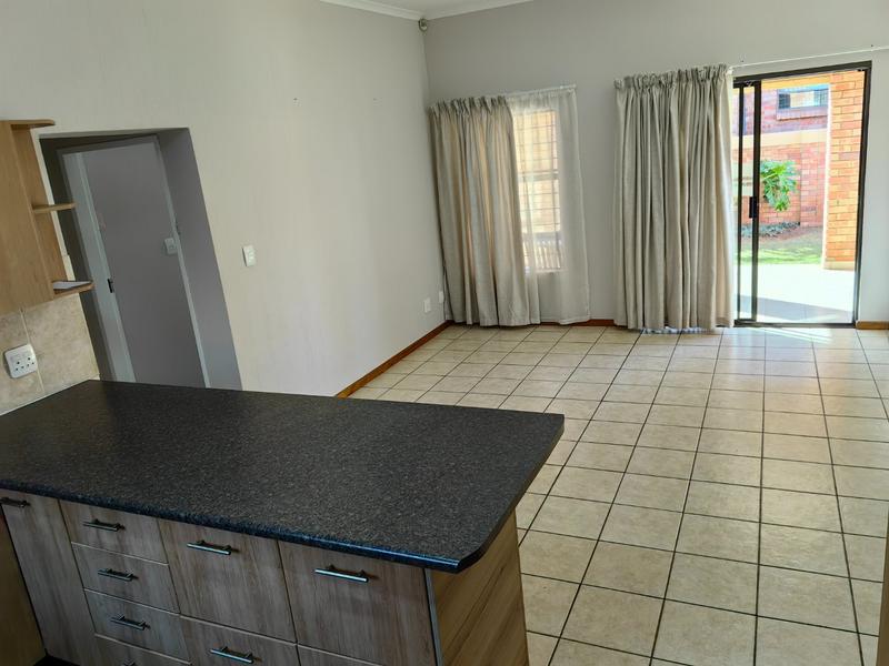 2 Bedroom Property for Sale in Sugar Bush Estate Gauteng