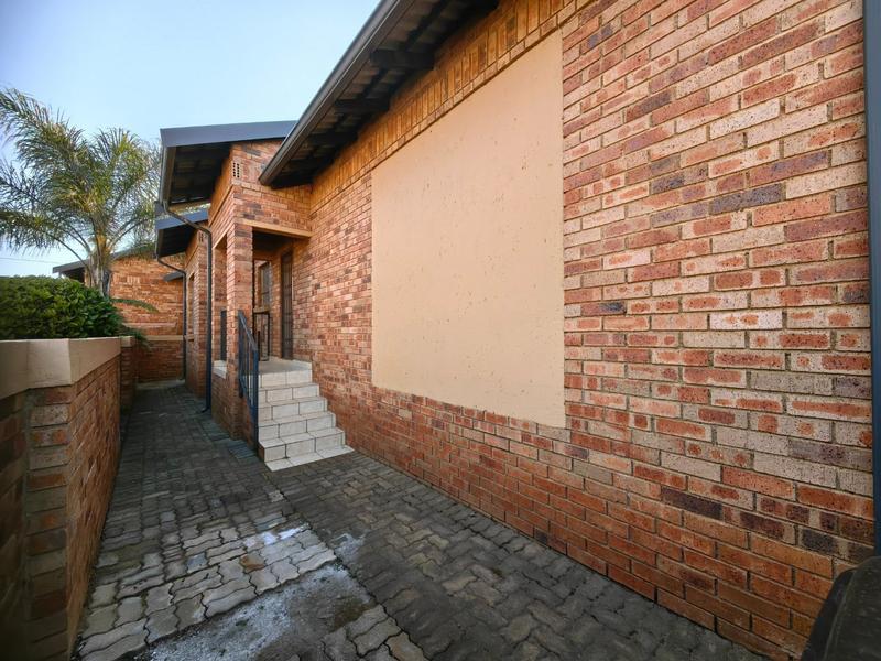 2 Bedroom Property for Sale in Sugar Bush Estate Gauteng
