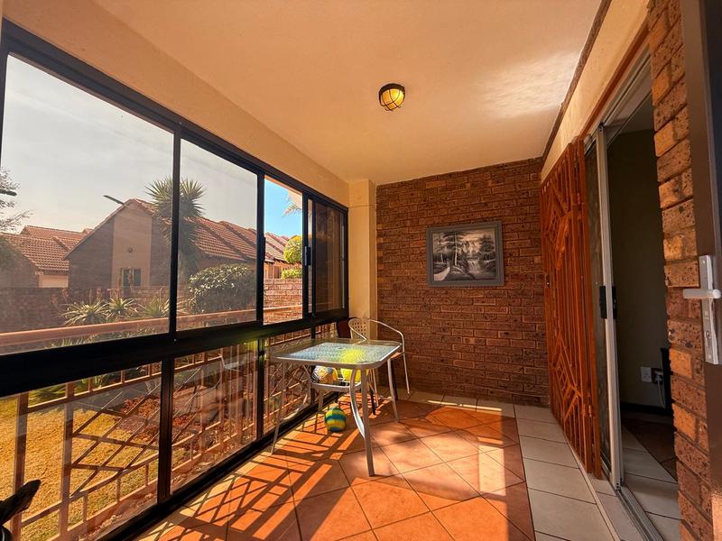 To Let 2 Bedroom Property for Rent in Mooikloof Ridge Gauteng