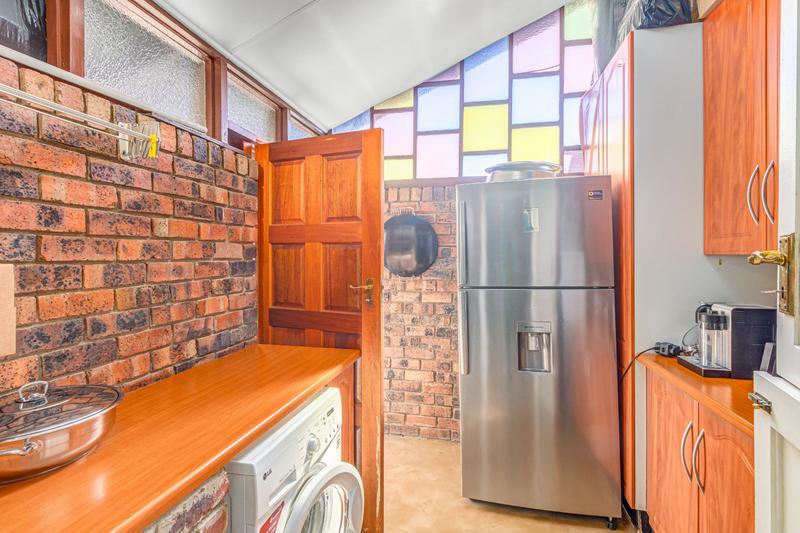 To Let 3 Bedroom Property for Rent in Magaliessig Gauteng