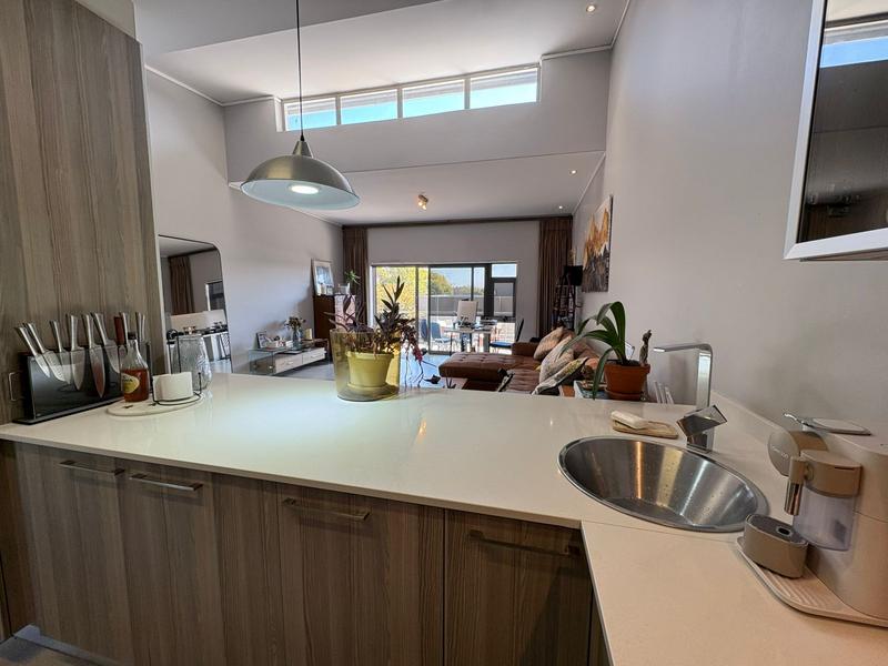 To Let 3 Bedroom Property for Rent in Oaklands Gauteng