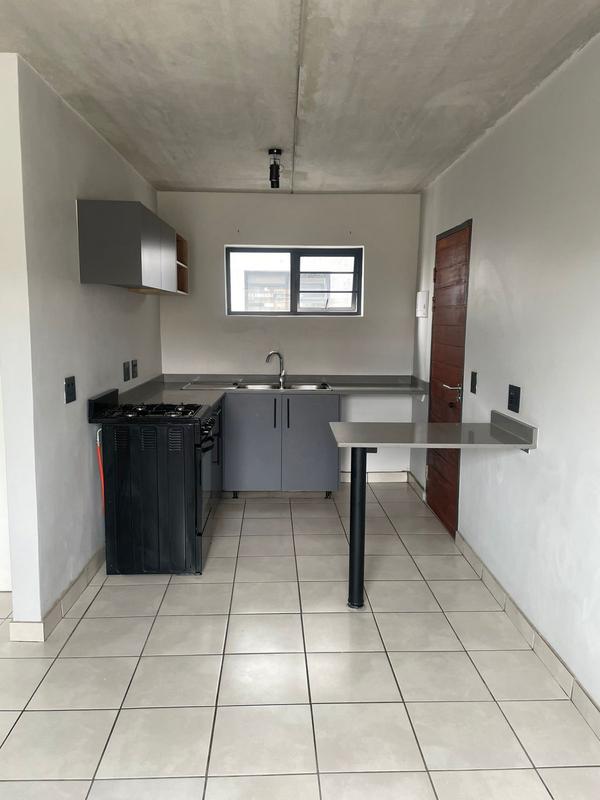 To Let 2 Bedroom Property for Rent in South Hills Gauteng