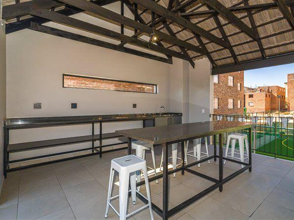 To Let 2 Bedroom Property for Rent in South Hills Gauteng