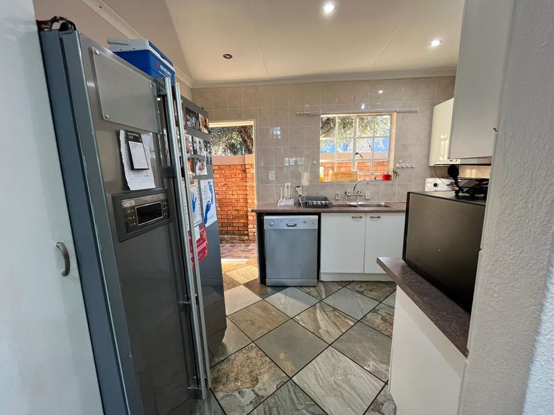 3 Bedroom Property for Sale in Amorosa Gauteng