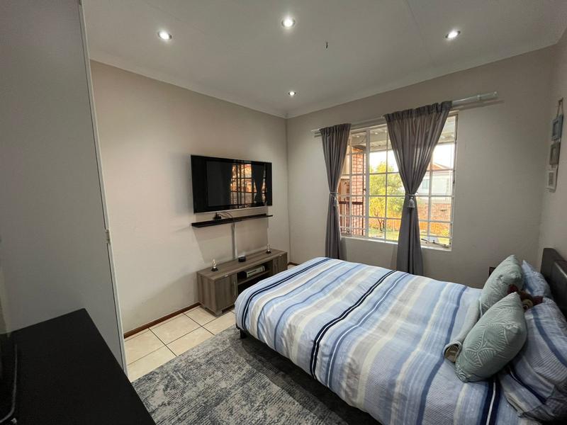 3 Bedroom Property for Sale in Amorosa Gauteng