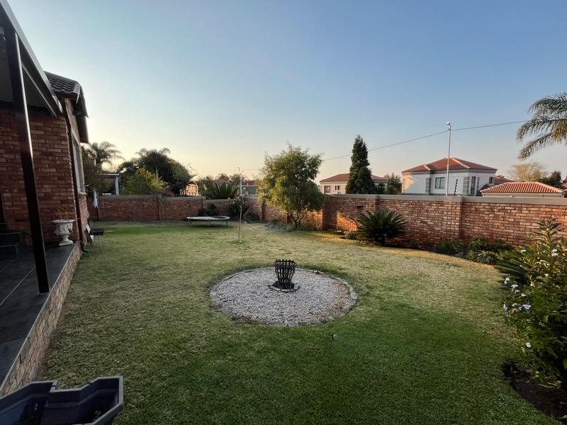 3 Bedroom Property for Sale in Amorosa Gauteng