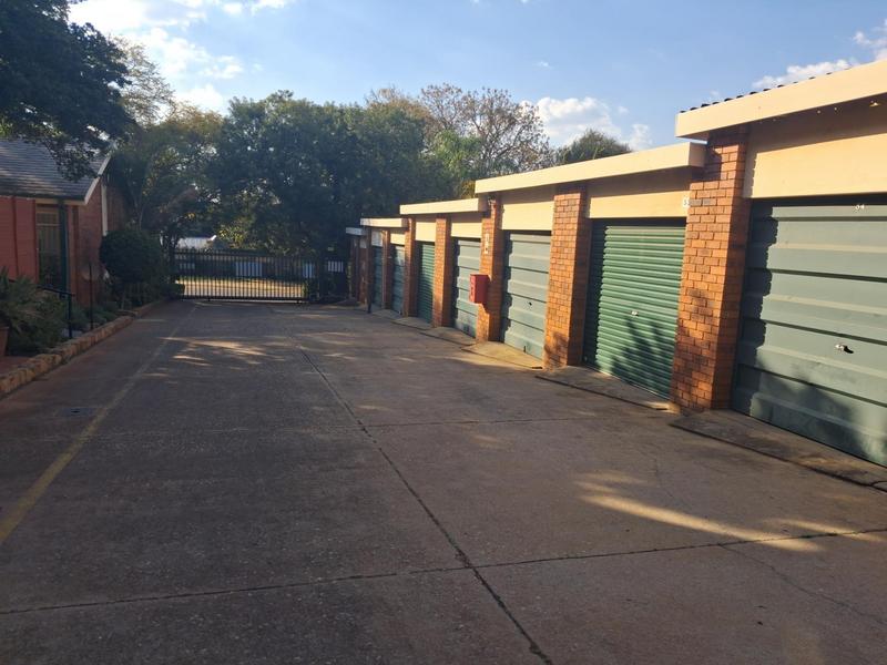 4 Bedroom Property for Sale in La Montagne Gauteng