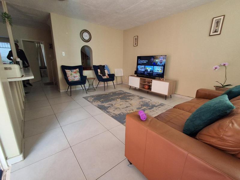 4 Bedroom Property for Sale in La Montagne Gauteng