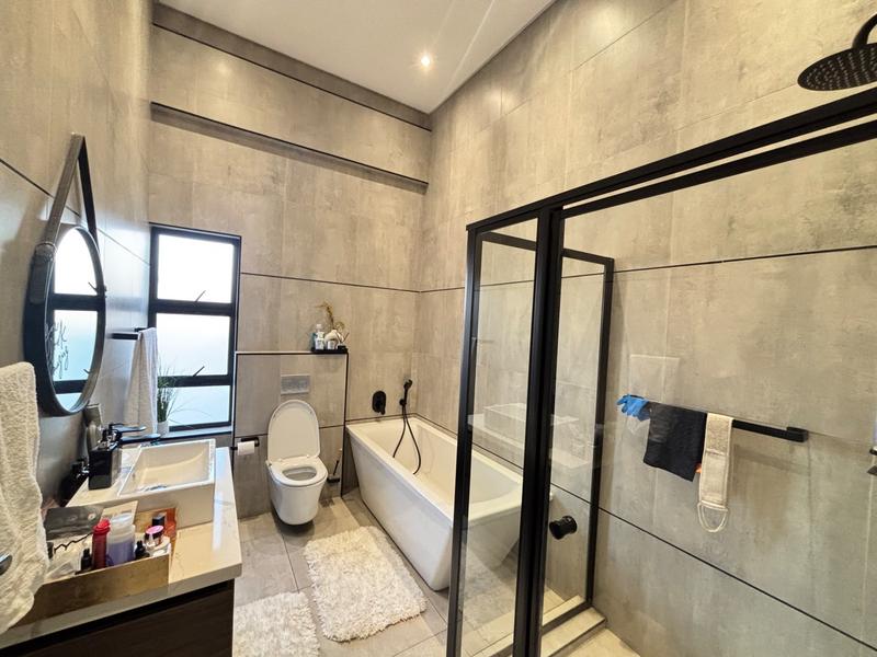 4 Bedroom Property for Sale in Midstream Meadows Gauteng