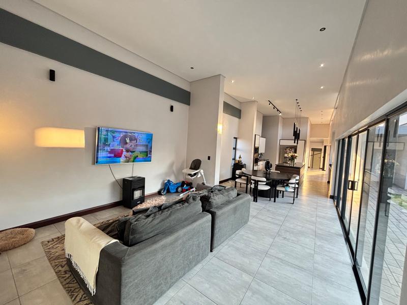 4 Bedroom Property for Sale in Midstream Meadows Gauteng