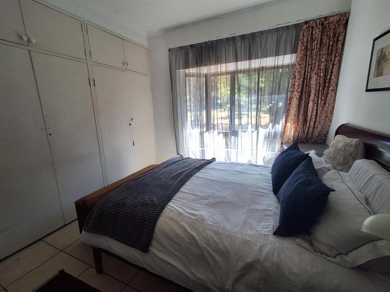 5 Bedroom Property for Sale in Bryanston Gauteng
