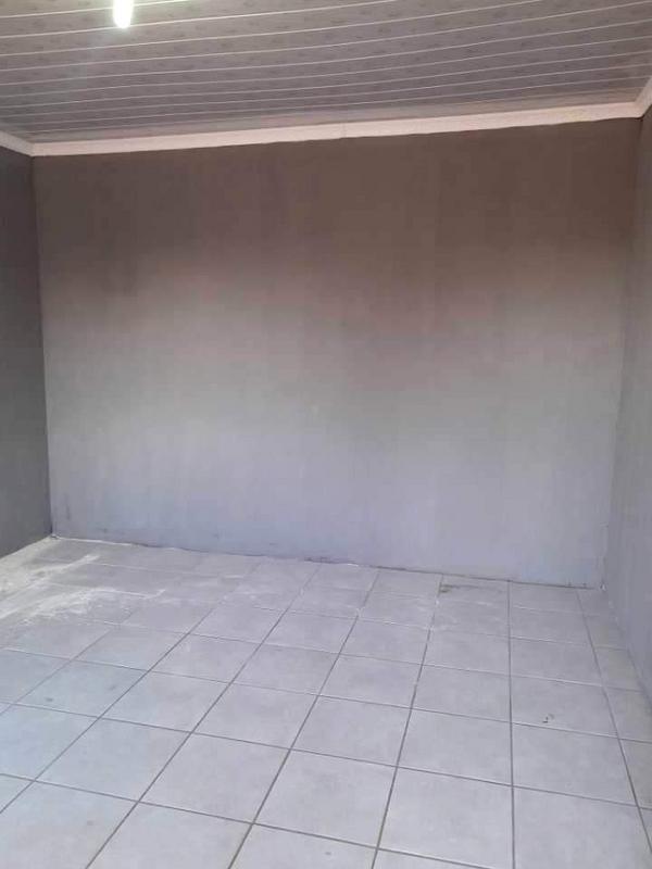 3 Bedroom Property for Sale in Protea Glen Gauteng