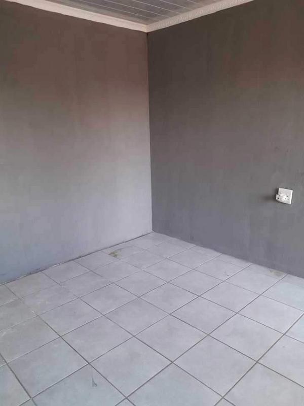 3 Bedroom Property for Sale in Protea Glen Gauteng