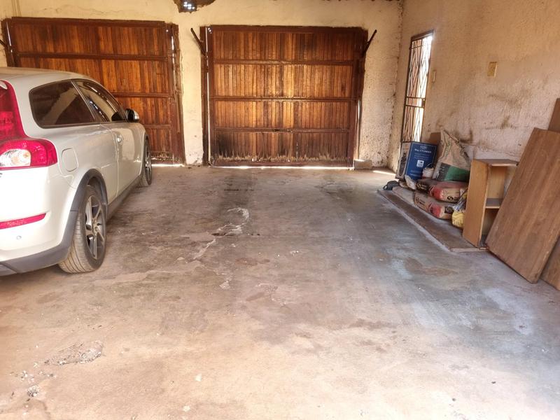 3 Bedroom Property for Sale in Vosloorus Gauteng