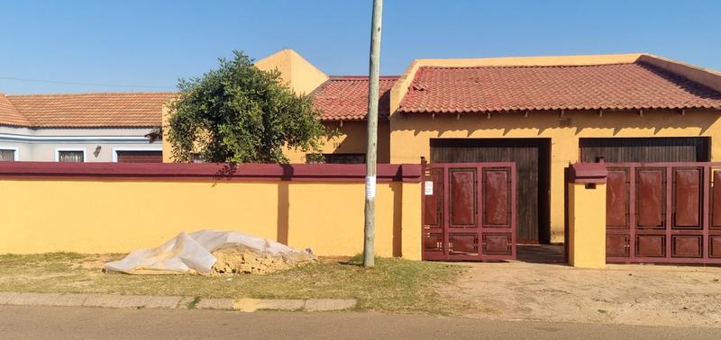 3 Bedroom Property for Sale in Vosloorus Gauteng