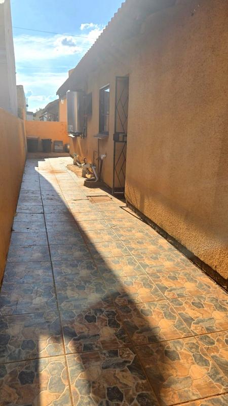 3 Bedroom Property for Sale in Vosloorus Gauteng