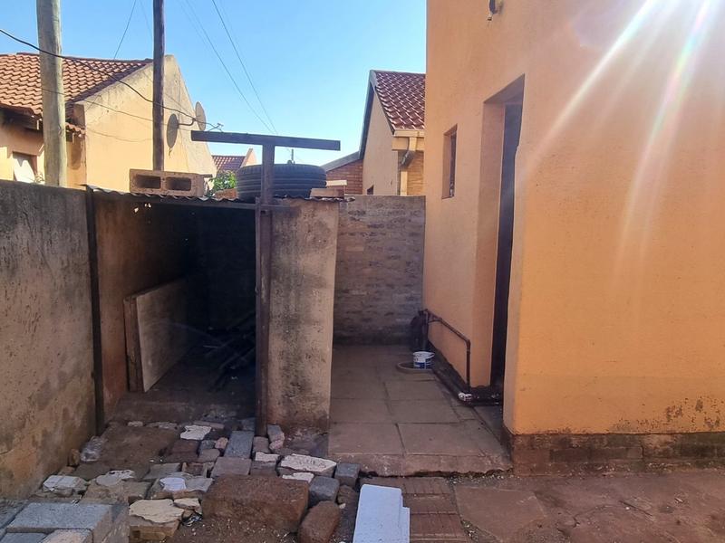 3 Bedroom Property for Sale in Vosloorus Gauteng