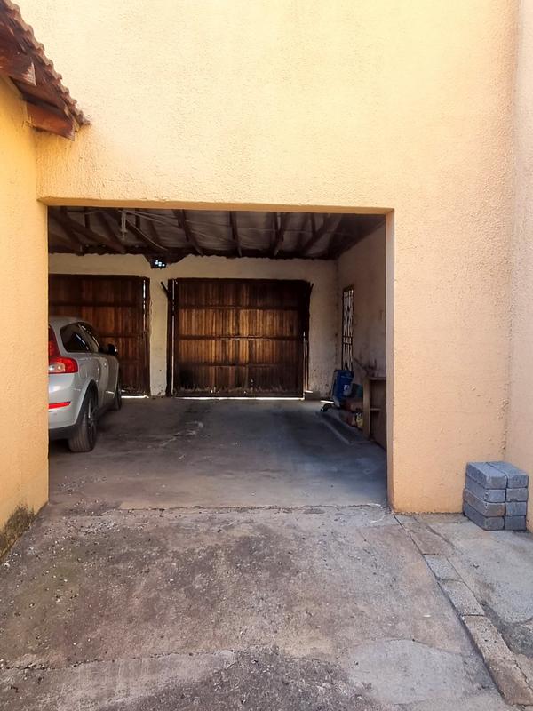 3 Bedroom Property for Sale in Vosloorus Gauteng