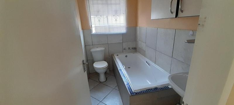 To Let 3 Bedroom Property for Rent in Naturena Gauteng