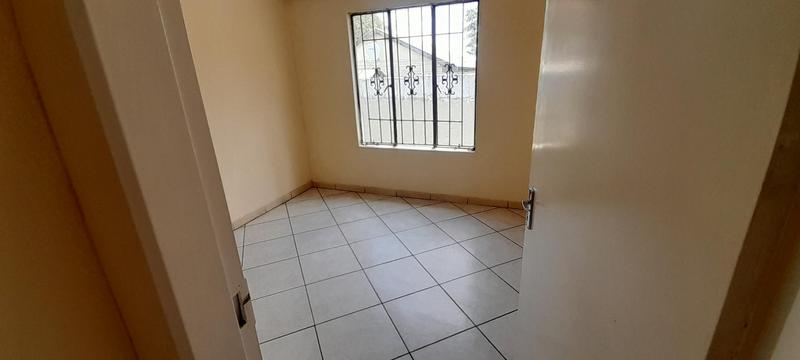 To Let 3 Bedroom Property for Rent in Naturena Gauteng