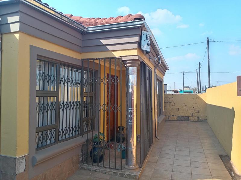 3 Bedroom Property for Sale in Moleleki Ext 2 Gauteng