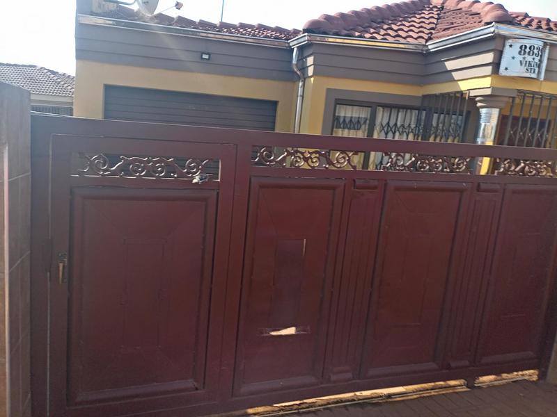 3 Bedroom Property for Sale in Moleleki Ext 2 Gauteng