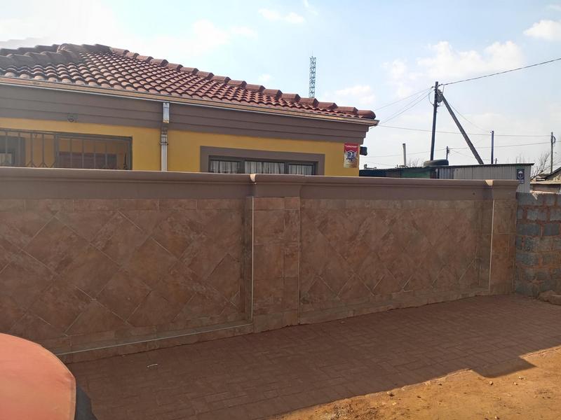 3 Bedroom Property for Sale in Moleleki Ext 2 Gauteng